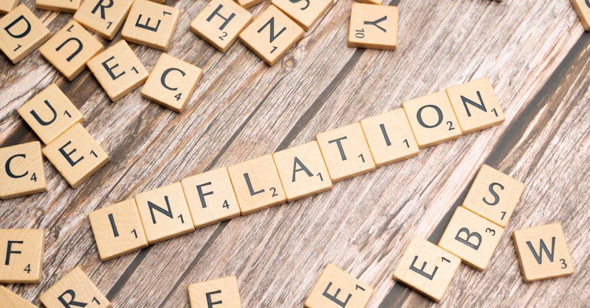 Czy inflacja kiedyś spadnie? Prognozy, czynniki i scenariusze na najbliższe lata