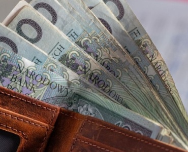 Jak poprawić swoją sytuację finansową: 10 praktycznych kroków, które możesz wdrożyć od zaraz